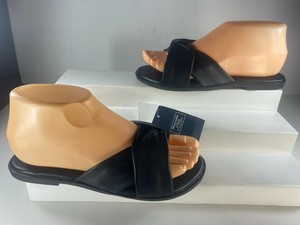 abercrombie and fitch slides