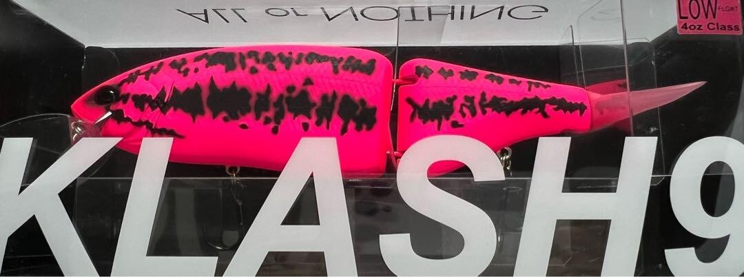 DRT KLASH9 PANIC PINK Color 4oz Big Swimbait Low Float NEW