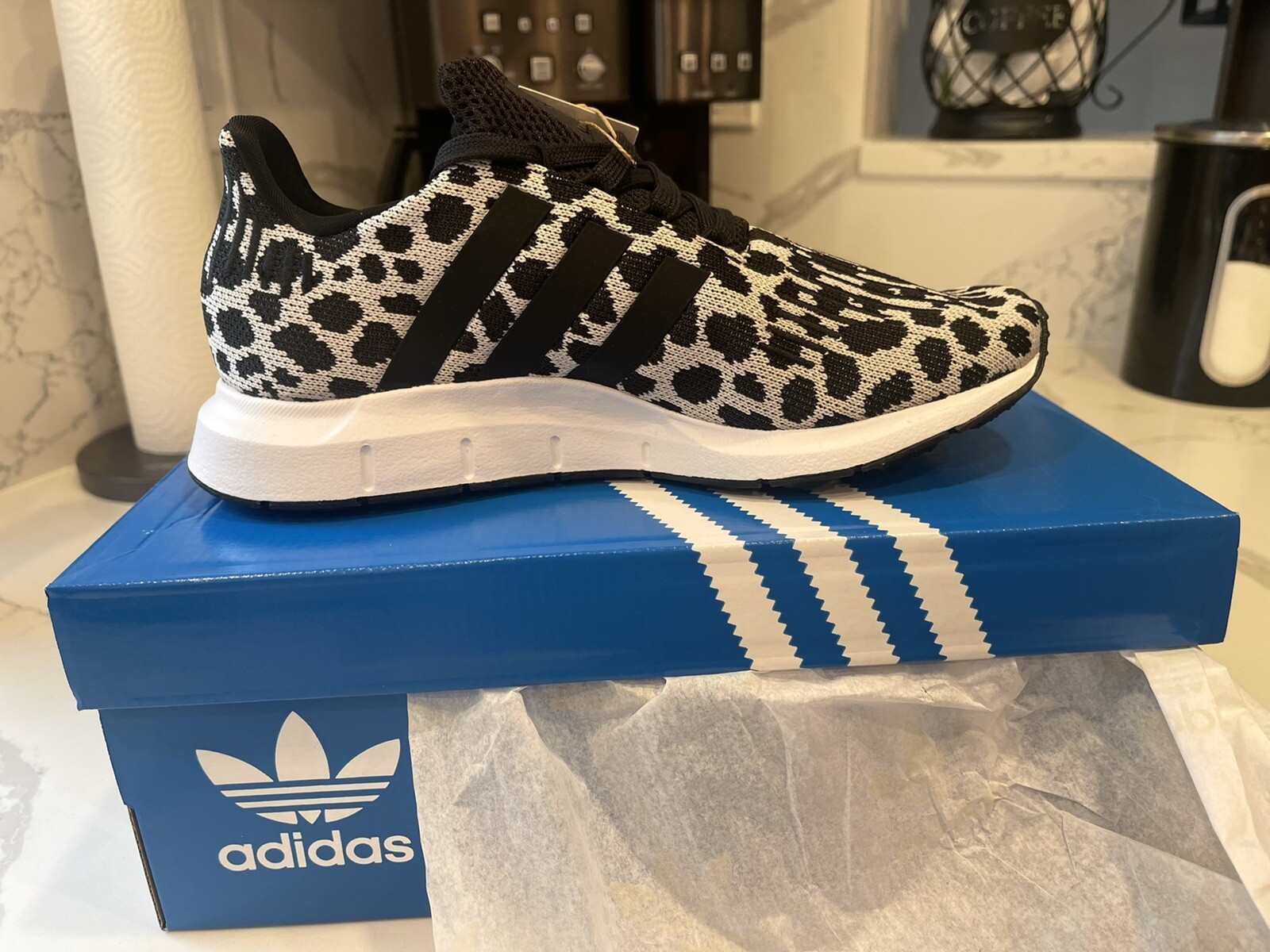 adidas swift leopard