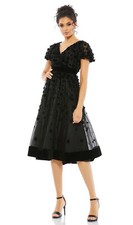 New Mac Duggal EMBELLISHED BUTTERFLY SLEEVE VELVET HEM MIDI DRESS in Black Sz 6