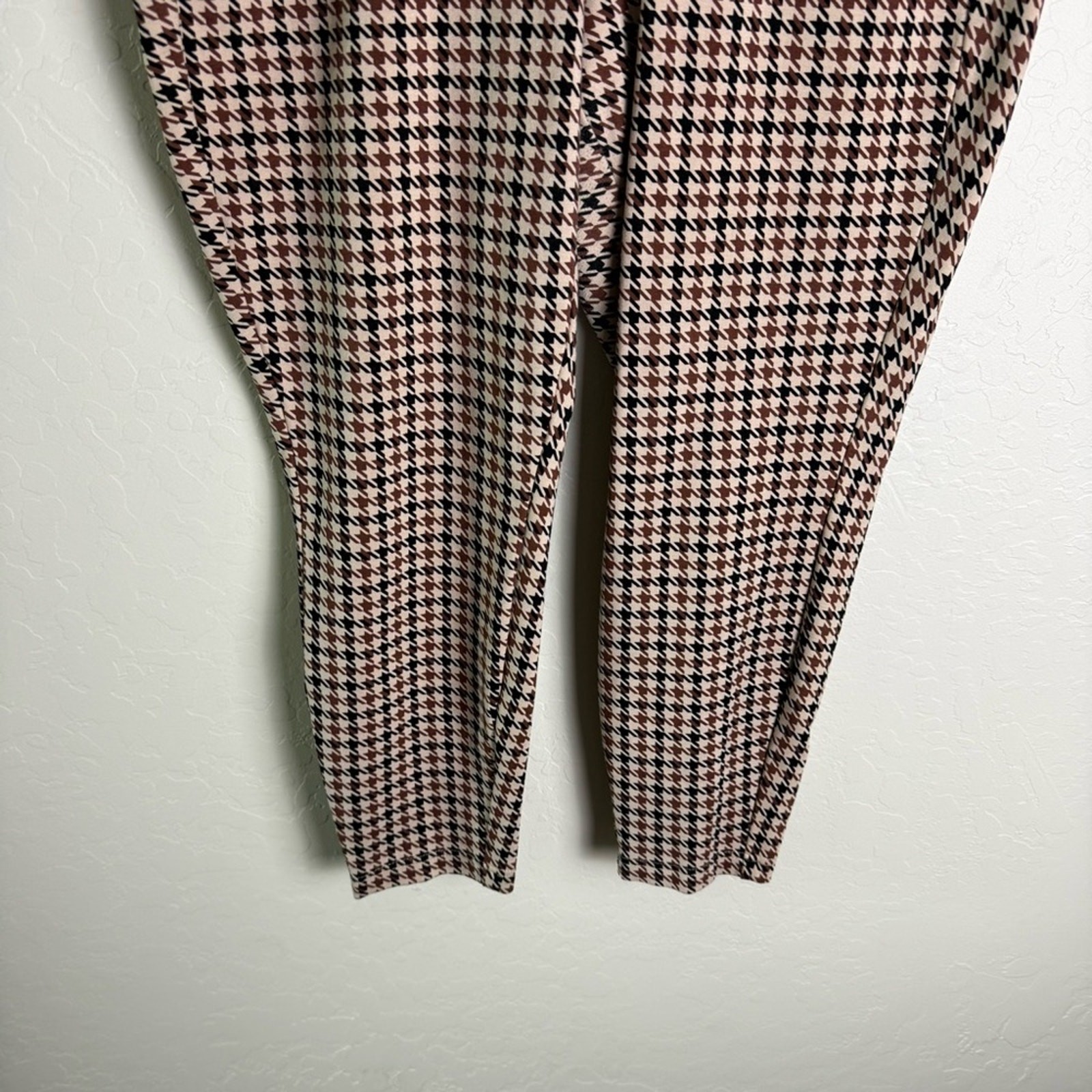 Torrid Tan Micro Houndstooth Studio Pixie Luxe Po… - image 4