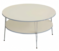 Eleganter Beigefarbener Couchtisch Aus Holz Mit Modernem Design