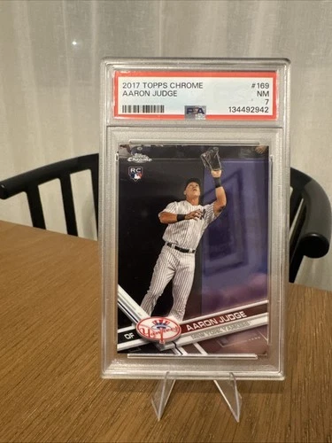 2017 Topps Chrome - Aaron Judge #169 (RC) PSA 7