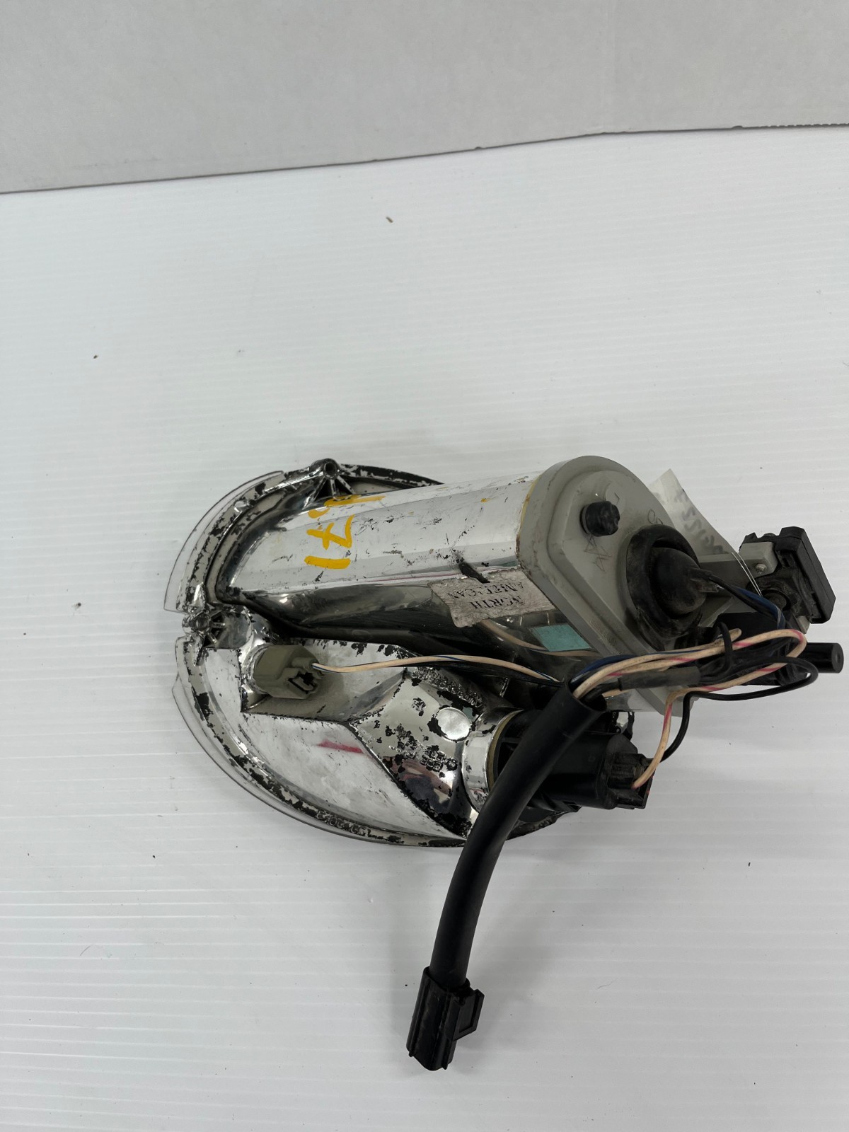 USED 2001 - 2007 ASTON MARTIN VANQUISH HALOGEN FOG LIGHT 10010321 OEM