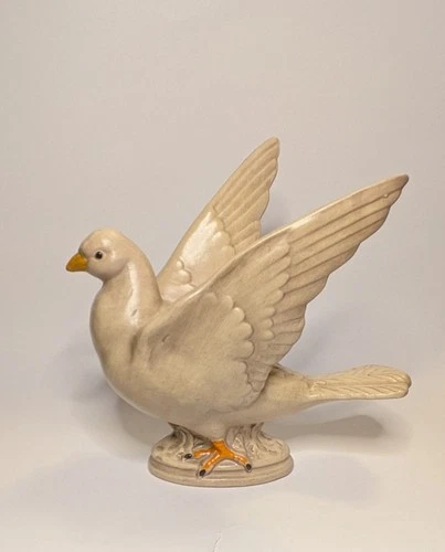 Haeger Art Pottery Dove Love Bird Wings Ceramic Figurine Vintage USA