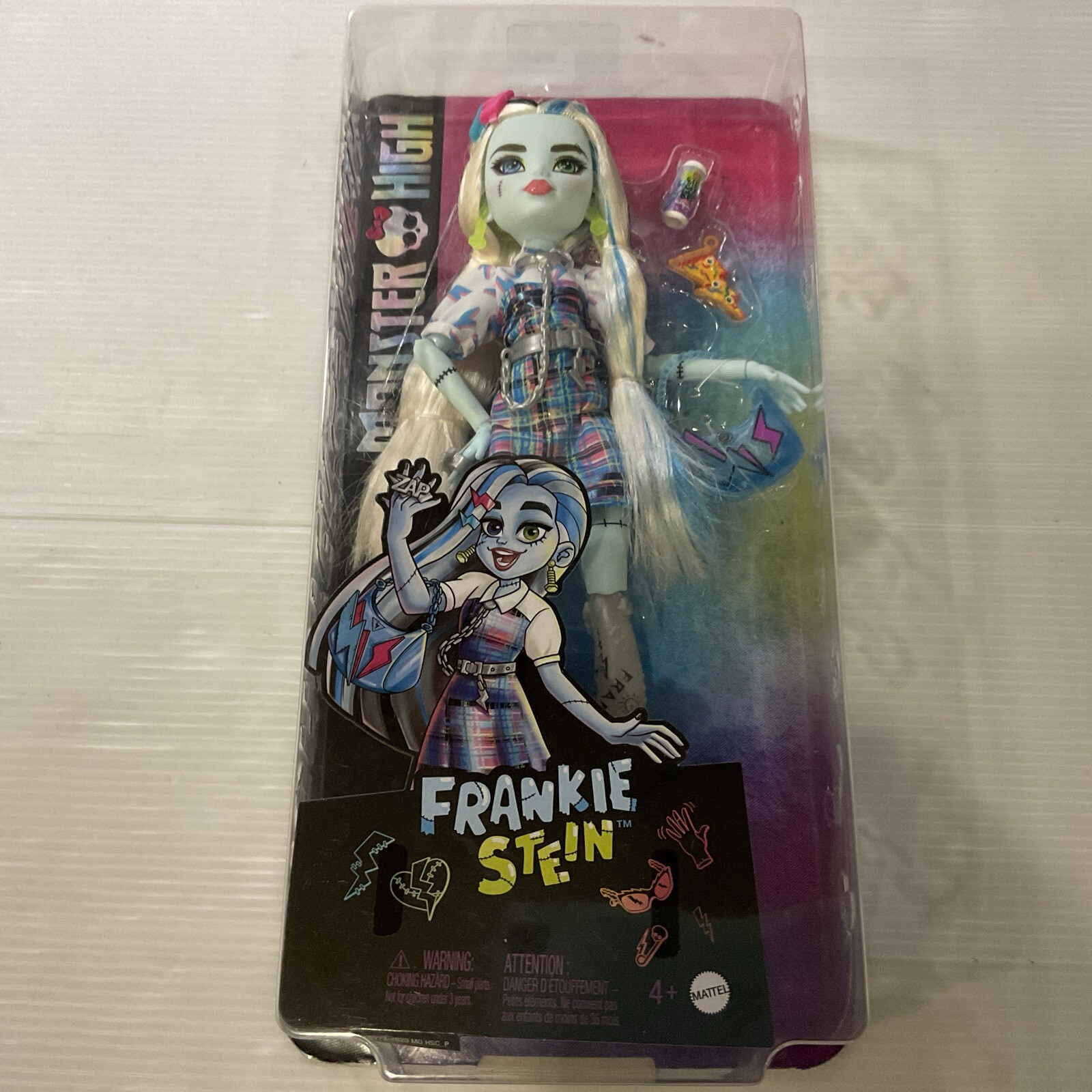 Monster High Frankie Stein Day out Doll Voltageous Frankenmonster