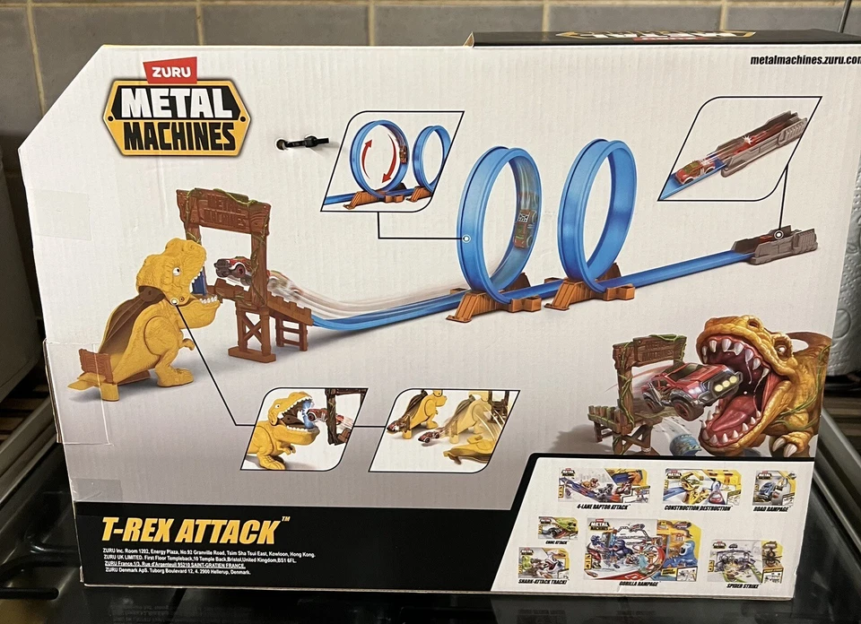 NEW Zuru Metal Machines T-rex Attack Car Playset - Track & Loops - Image 2 of 2