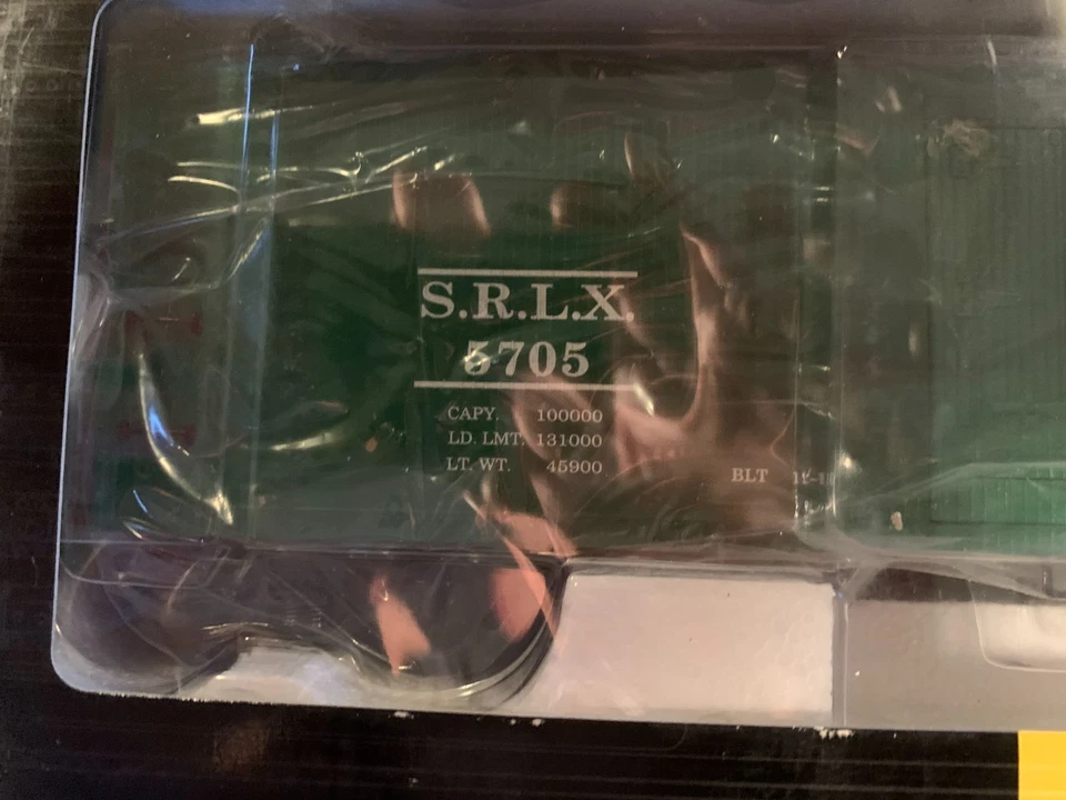 K-LINE K762-5601 ANHEUSER-BUSCH ICE BUDWEISER WOOD-SIDED REEFER O-SCALE - Image 3 of 4