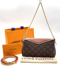 Auth Louis Vuitton Monogram Pallas Clutch M44037 Shoulder Bag W/Bag DD020192