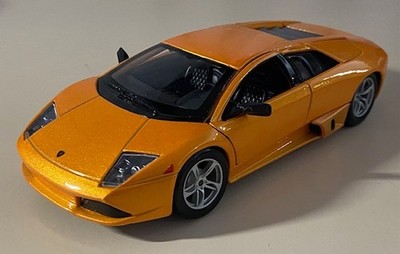 Lamborghini Murciélago LP640 1:24 Maisto Die Cast Modellauto orange