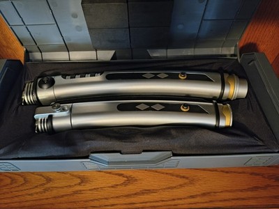 Star Wars Galaxy's Edge Ahsoka Tano First Gen Legacy Lightsaber