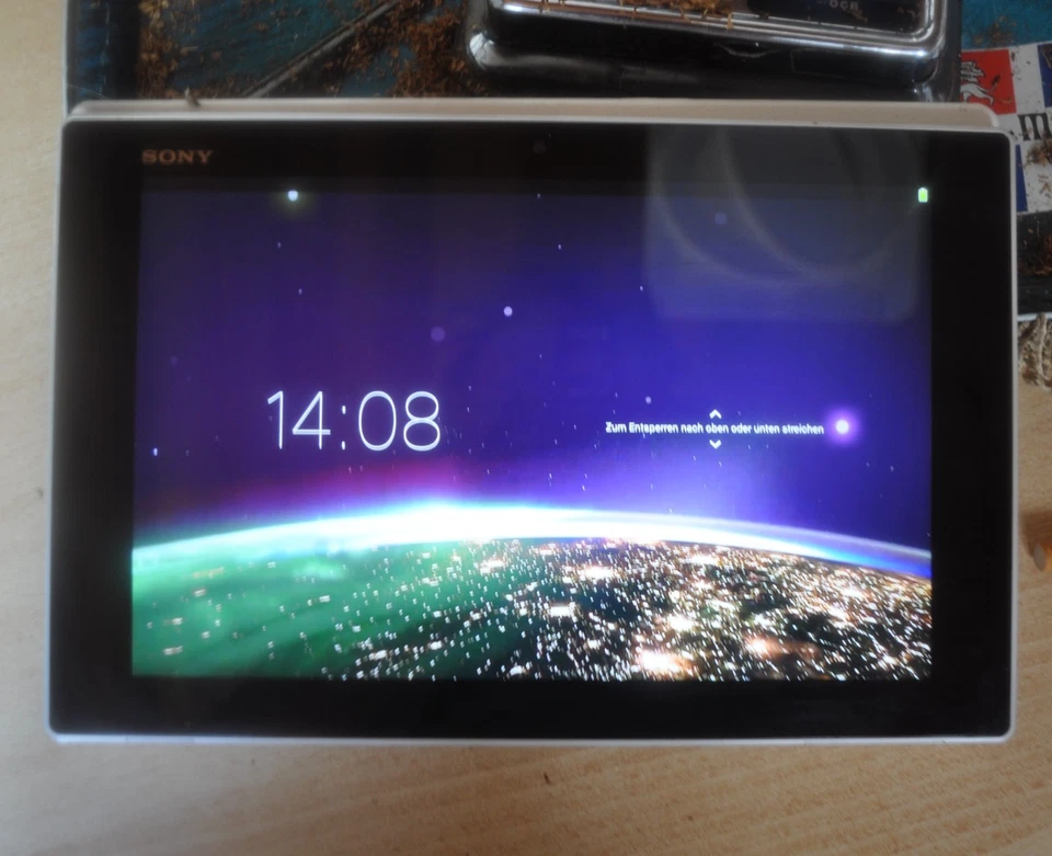 Sony Xperia Tablet Z SGP312 - Weiß - 2GB RAM, 32GB Speicher - 10,1 Zoll Display - Bild 2 von 4