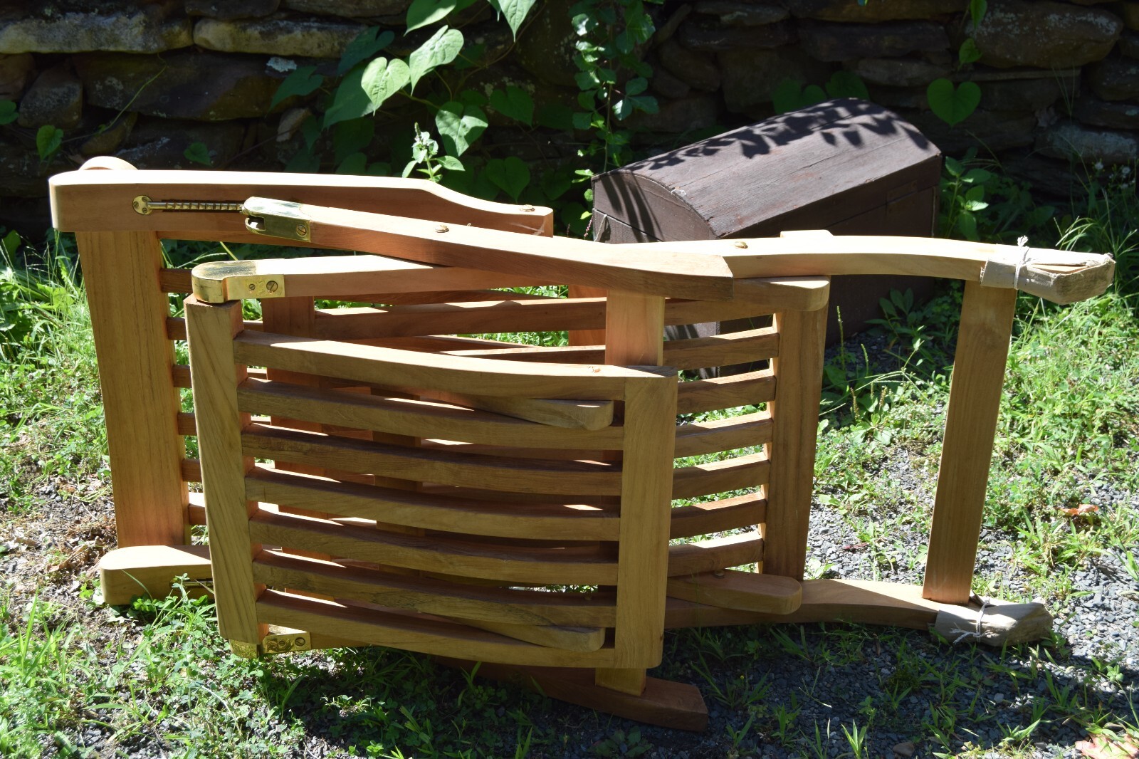  Steamer Deck Chair Solid Teak With solid Brass fittings New Open Box
