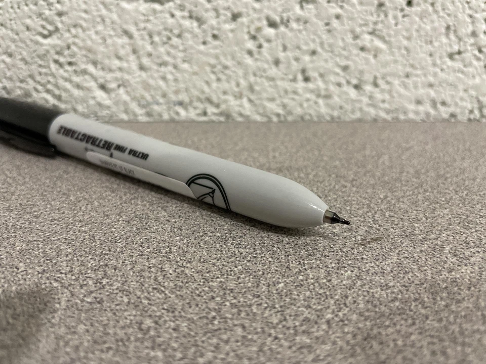 Marcador Permanente Retráctil Sharpie NEGRO Punta Ultra Fina Foto 3 de 3