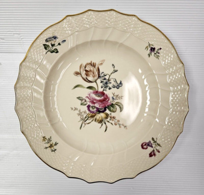 Pattern ''B'' Royal Copenhagen Frijsenborg 10'' Dinner Plate 910 1621 (3 LEFT!)
