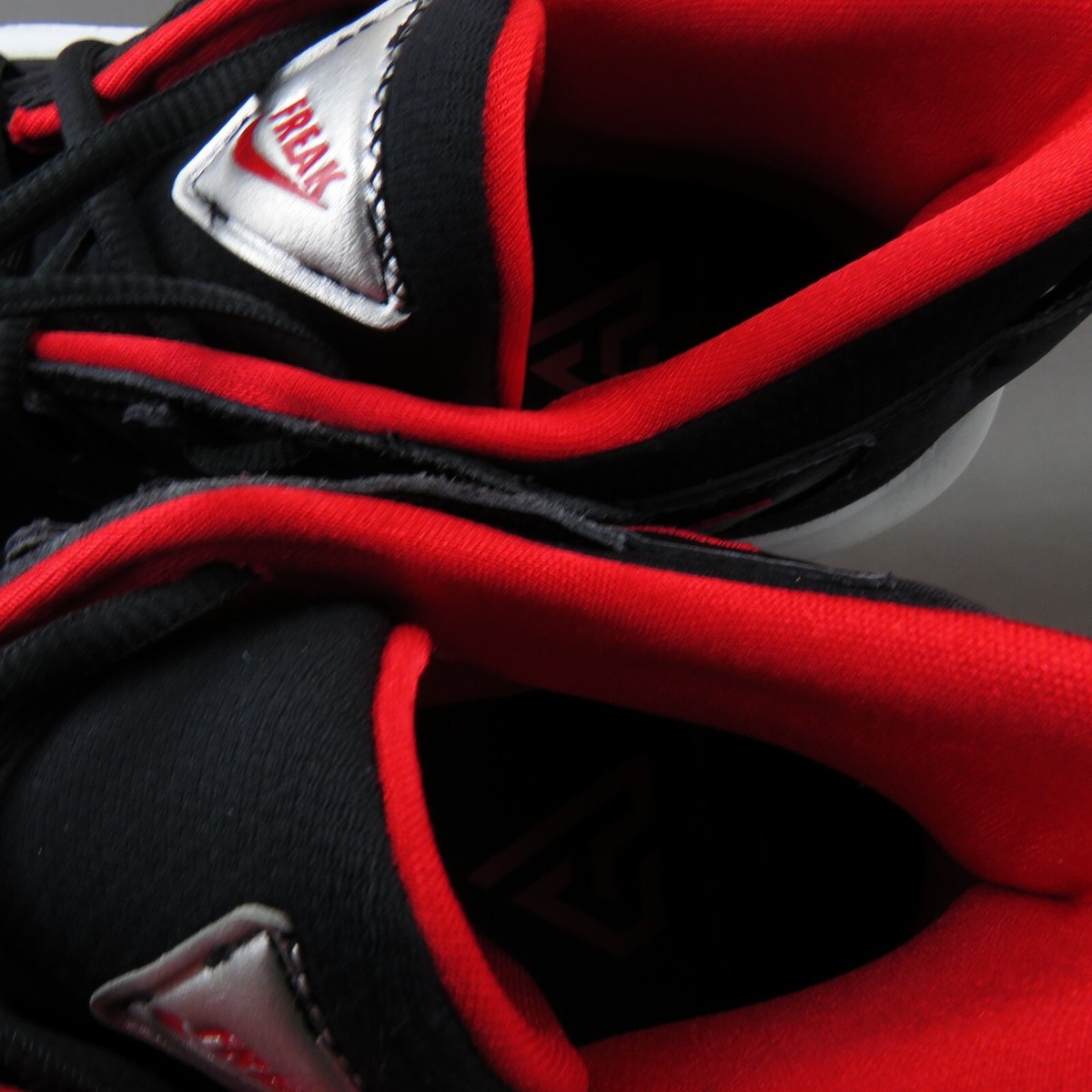 Nike Zoom Freak 2 Bred 2020 Giannis Antetokounmpo Size 12 Mens NIKE ZOOM FREAK 2 BRED BLACK & RED REVIEW & ON FEET!! - YouTube main image 3
