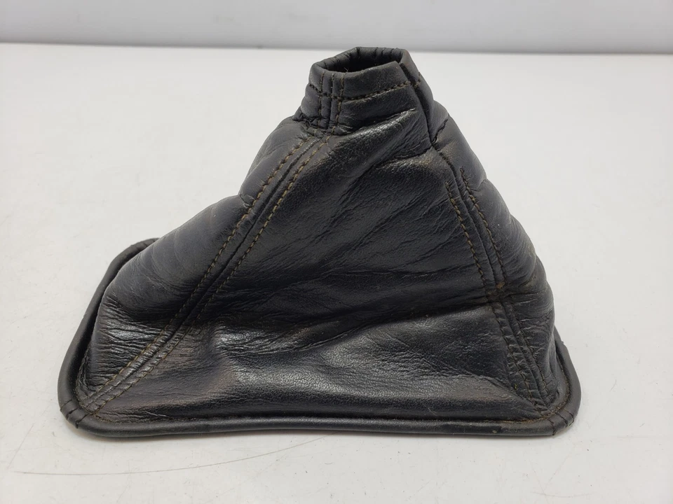 ✅ 1998-2007 OEM Toyota Land Cruiser J100 Auto Transmission AT Shifter Cover Boot - Image 2 of 4