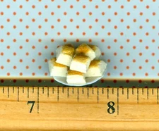 * * Dollhouse Miniature  size Plate of Sue's Handmade Dinner Rolls