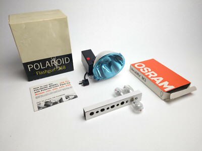 Polaroid Flashgun Blitzgerät Model 268 + 4 Blitzbirnen Osram Vacublitz M3