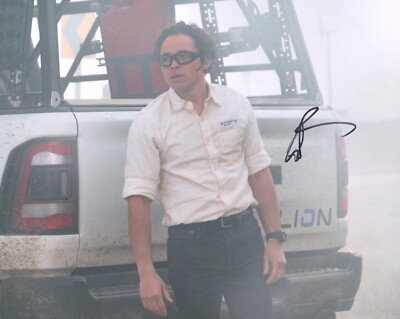 ANTHONY RAMOS SIGNED PHOTO (1) TWISTERS