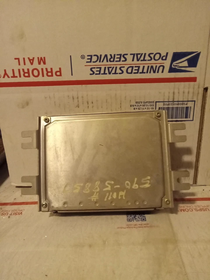 Módulo PCM Motor Computadora ECU ECM 2000-2002 KIA RIO 5WY1307D Foto 3 de 3