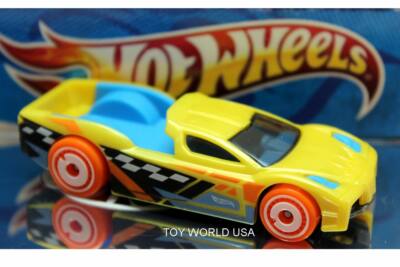 2020 Hot Wheels Track Builder Unlimited Hypertruck