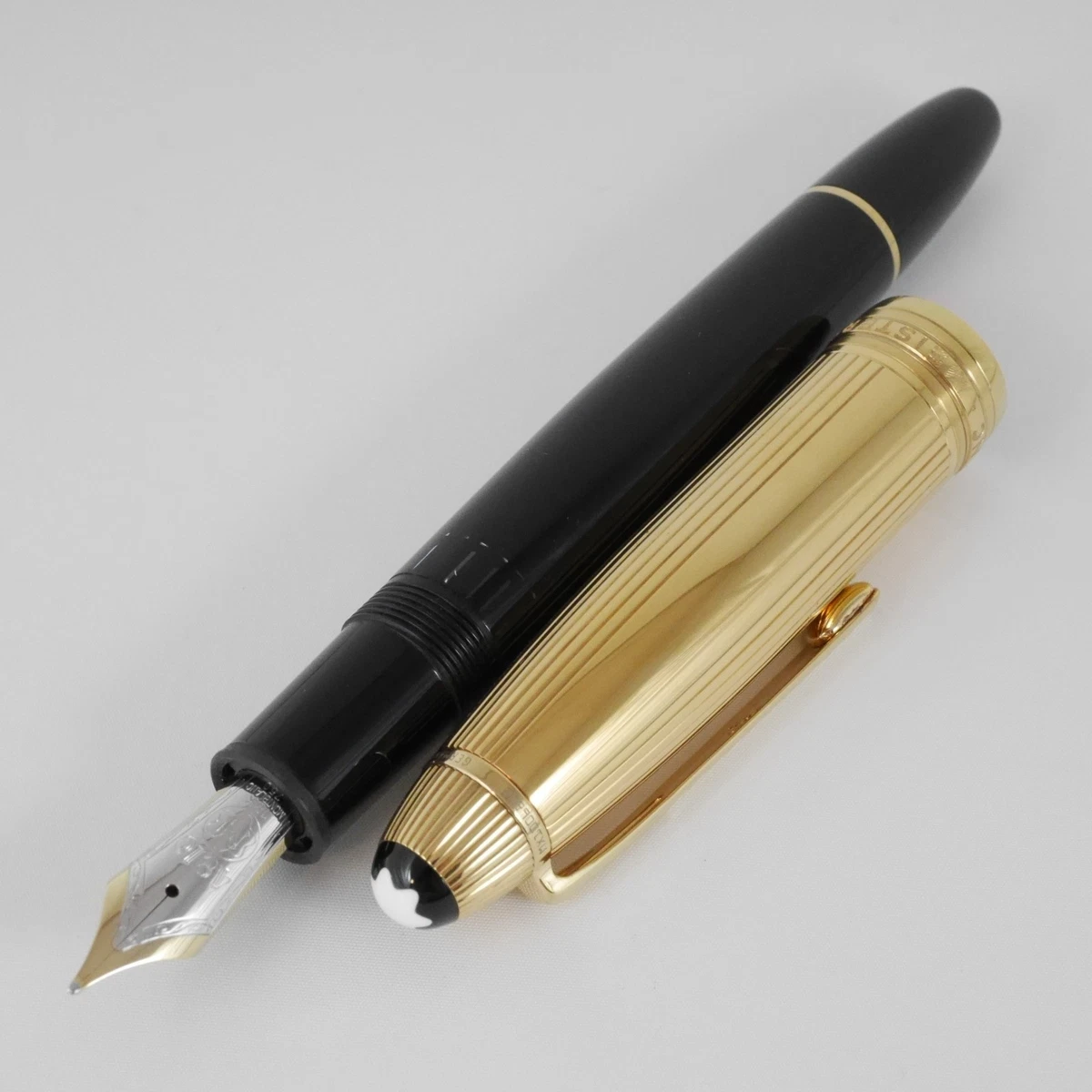 Gold, 18K Nib Collectible Montblanc Fountain Pens for sale | eBay