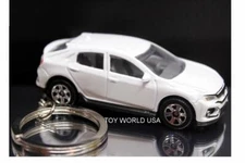 Custom Key Chain '17 Honda Civic Hatchback white