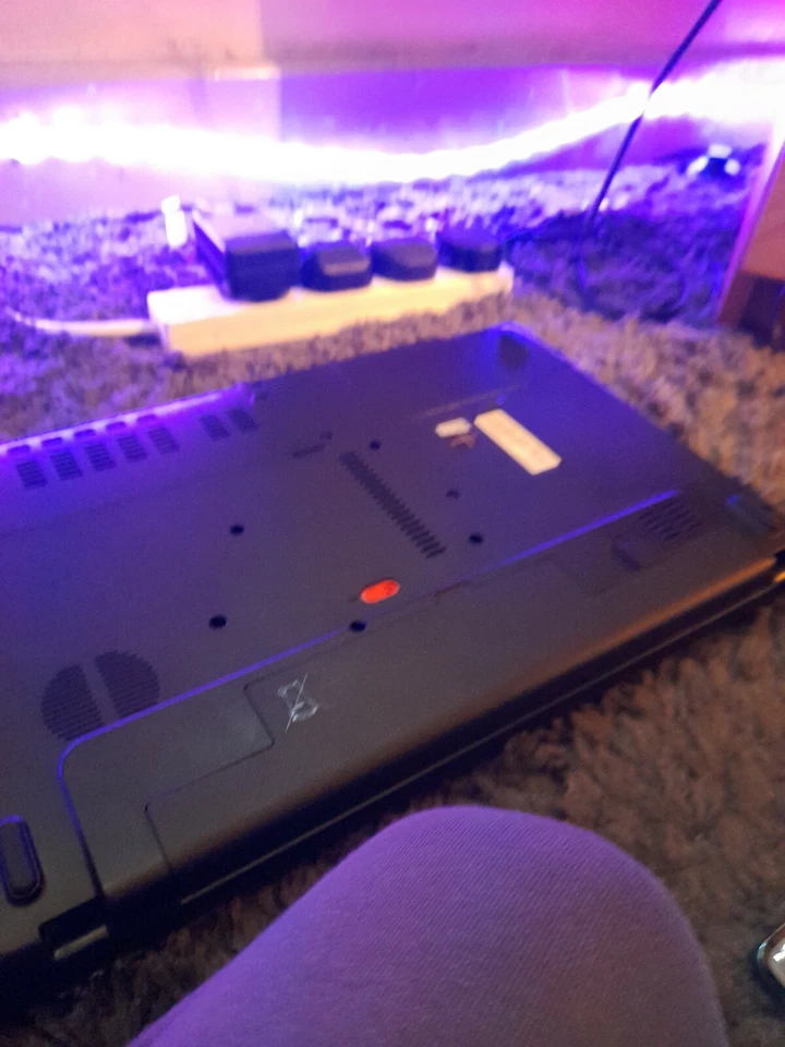 Acer Travelmate P253-M / Core i3 / 6GB Memory / NEW 120GB SSD /Win 10 Pro - Image 2 of 2