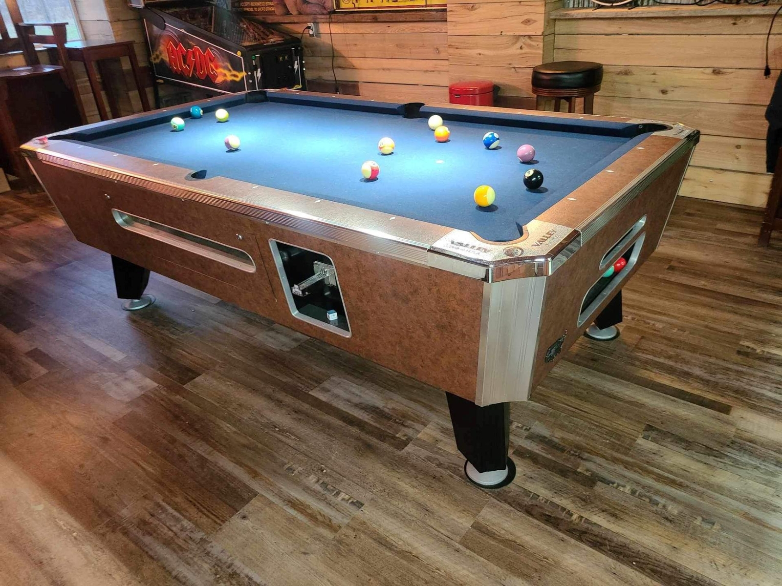 7' VALLEY PANTHER COMMERCIAL COINOP POOL TABLE MODEL ZD11 New Blue