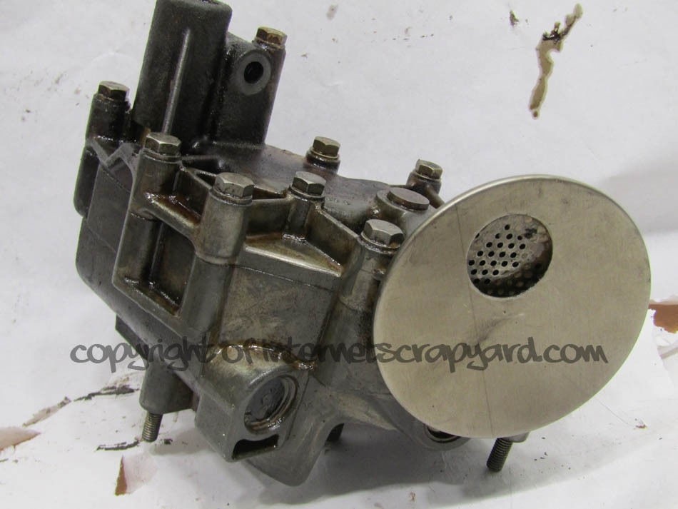 BMW 7 series E38 91-04 V12 750 M73 engine oil pump 1736293 