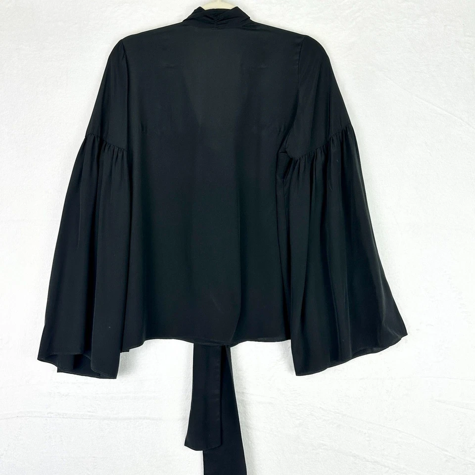 Top Alexis Seda Cuello Corbata Talla Grande Negro Acampanado Mangas Campana Silencioso Lujo Foto 2 de 4