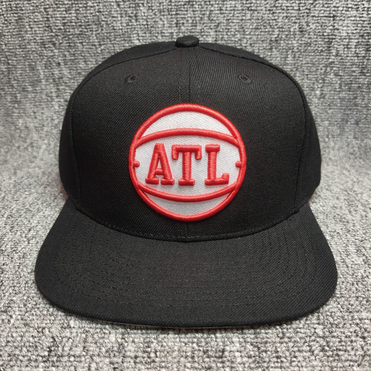 Mitchell & Ness Atlanta Hawks Snapback Flat Brim Black One Size Hat