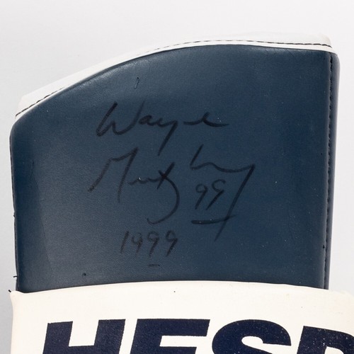 Guantes de hockey Wayne Gretzky New York Rangers Hespeler modelo de juego PSA ADN certificado de autenticidad - Imagen 5 de 8