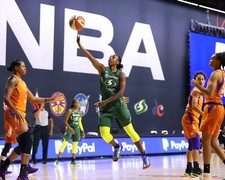 8x10 Photo JEWELL LOYD Seattle Storm WNBA Basketball All Star MVP