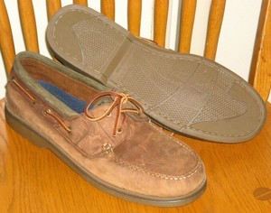 sperry size 14
