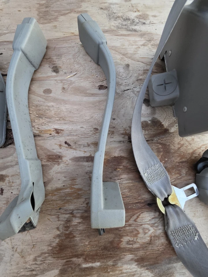 95-99 雪佛兰 Tahoe Gmc Yukon C2500 Obs 雪佛兰安全带和皮带扣  — 第 4/4 张图片