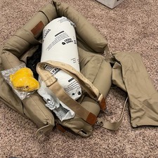 Funny Fuzzy Dog Car Single Seat Bed Dog Carrier Travel BEIGE BROWN NEW OPEN BOX