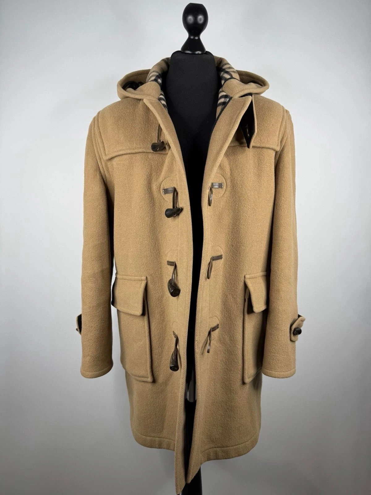Burberry — Burberry Men's Duffle Coat Jacket Coat Beige Size 46