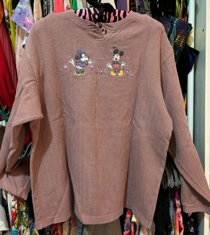 Disney Store VINTAGE Minnie & Mickey Blowing Kisses Long Sleeve Shirt Mauve