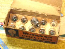 Vintage 81. 6 Volt Automotive Light Bulbs. 10 Vintage 81. 6 Volt Automotive Light Bulbs. 10