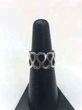 925 sterling silver Swirl ring Size 6 Or 7