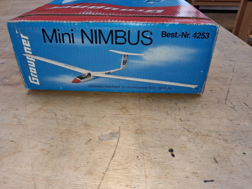 Schnellbaukasten Mini Nimbus Graupner Nr.4253 angefangen - Bild 3 von 4