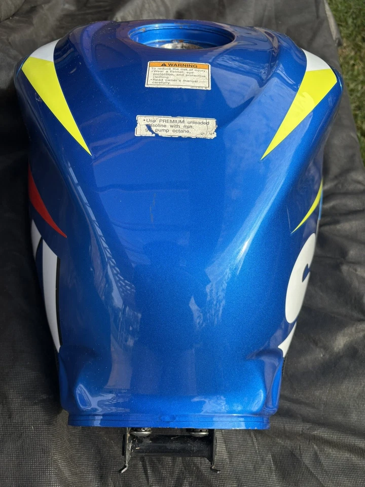Suzuki GSXR600 GSXR750 2015 tanque de combustible de gasolina OEM Foto 2 de 4