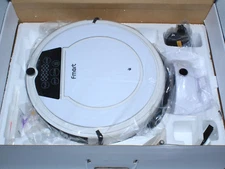 NEW IN BOX GORGEOUS FMART WET/DRY ROBOT VACUUM CLEANER E-R550W(S) PEARL WHITE
