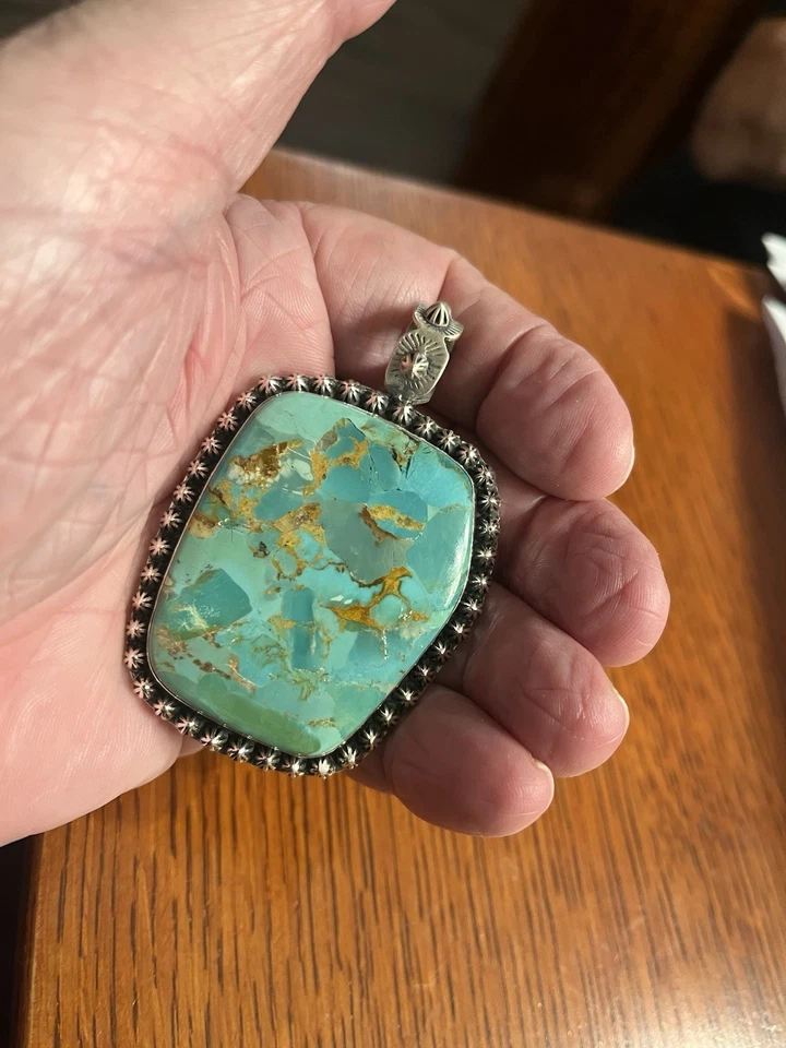 Collar colgante turquesa artesanal, pesado, collar de perlas navajo de 22 pulgadas Foto 3 de 4