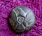 DUG  UNION CAVALRY " C " COAT BUTTON REMNANTS GOLD GILT (PORT HUDSON)