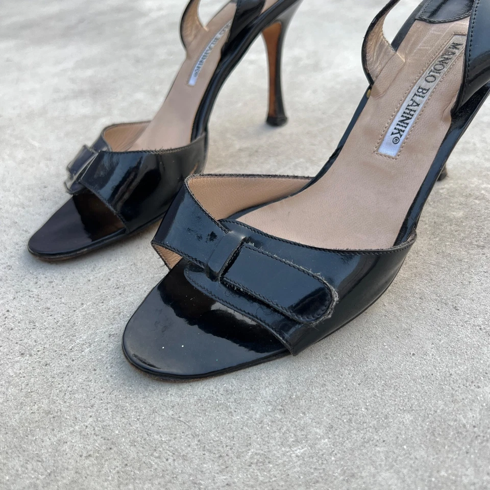 Manolo Blahnik |Подлинный Vint черный лакированная кожа застежка слинга шпилька (37,5) - Изображение 4 из 4