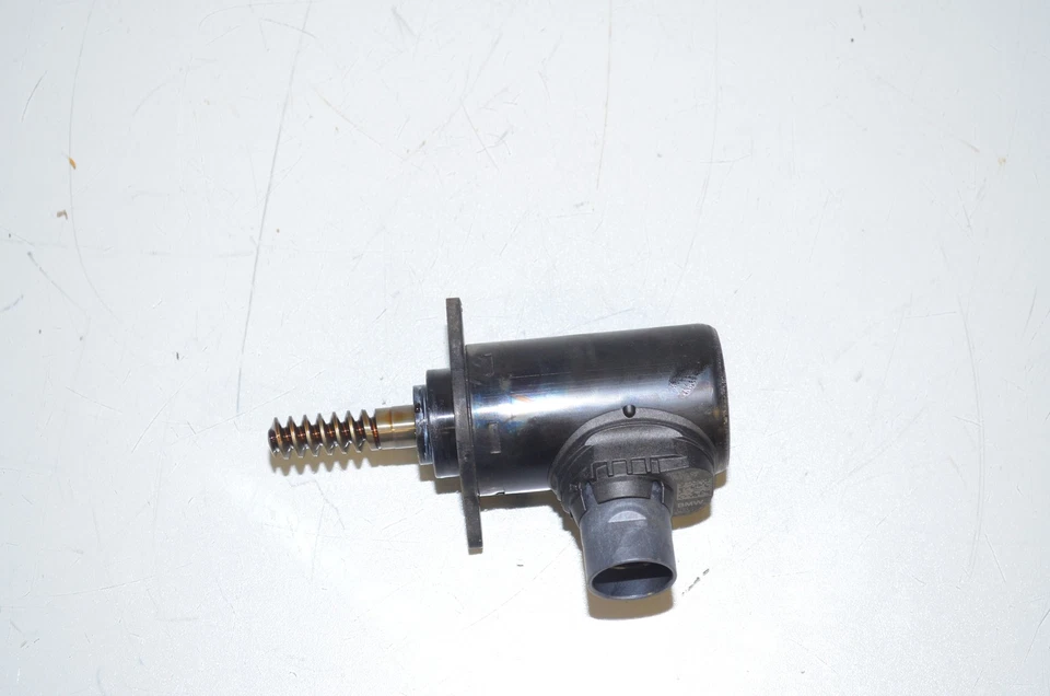 BMW F45 218i G30 F90 G31 G11 G12 Actuator 7631574 11377631574 - Image 2 of 4