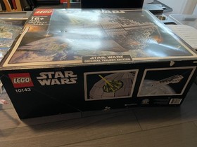 LEGO Star Wars: Death Star II (10143) Complete with box and instructions